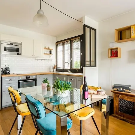 Charming 4p In * Paris